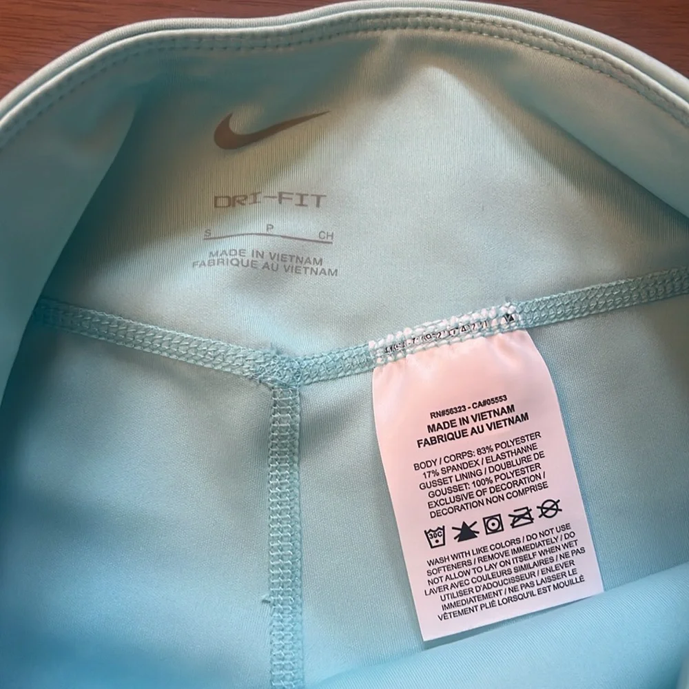 Nike leggings like new size S 8-10